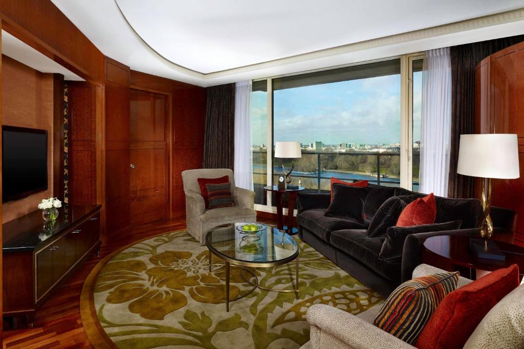 The Park Tower Knightsbridge, A Luxury Collection Hotel room