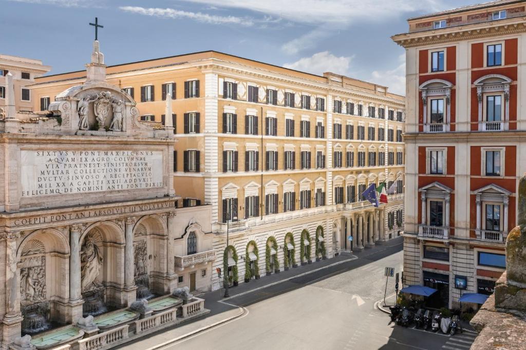 The St. Regis Rome out