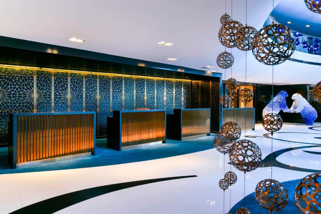 W Doha Hotel And Residences receptioon