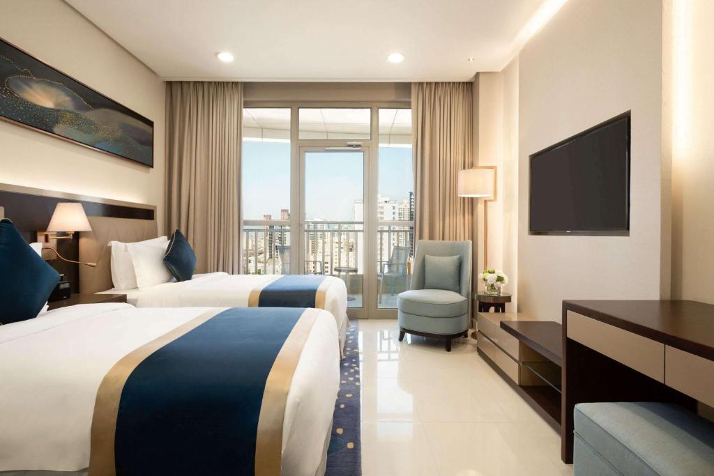 Wyndham Garden Manama 4